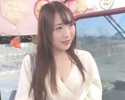！！39歳の結婚16年の専業主婦は二人の子持ち…4歳娘と10歳息子、旦那を裏切ってチンポ挿入しちゃった！！