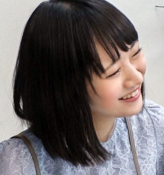 ！！新社会人の会社へ突撃してSEXも求めちゃう変態チンポ…面接に来た少女をどこまでも追いかけて挿入しちゃう！！
