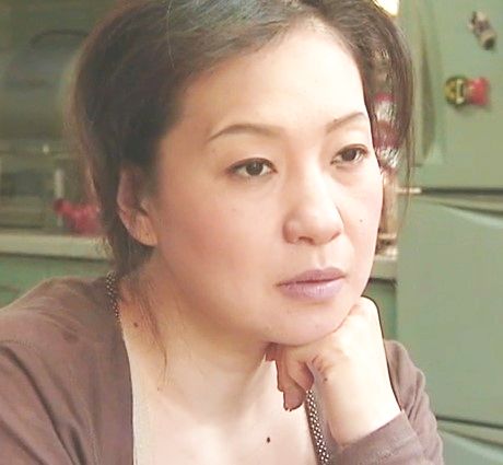 ！！「今日は大家さんが集金に来る日…」家賃をカラダで払う人妻の完熟おマンコはこの日が待ち遠しいの…！！